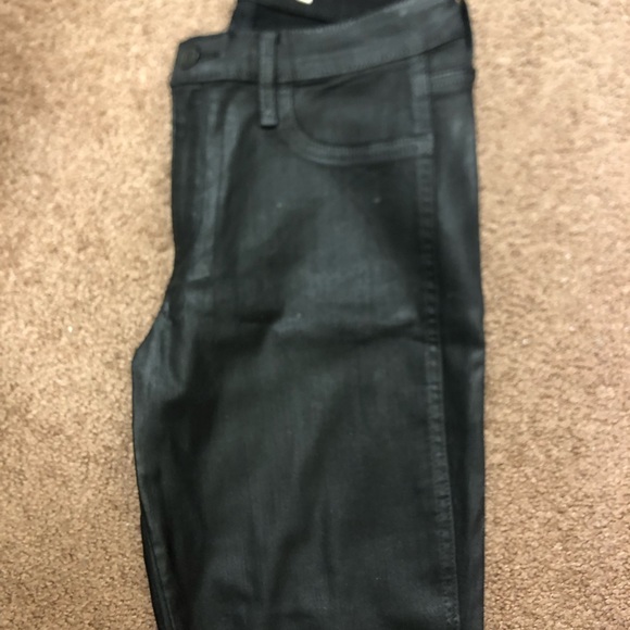 EUC GAP Black Coated Skinny Ankle Snap Jeans inner cozy 30 - Picture 6 of 7